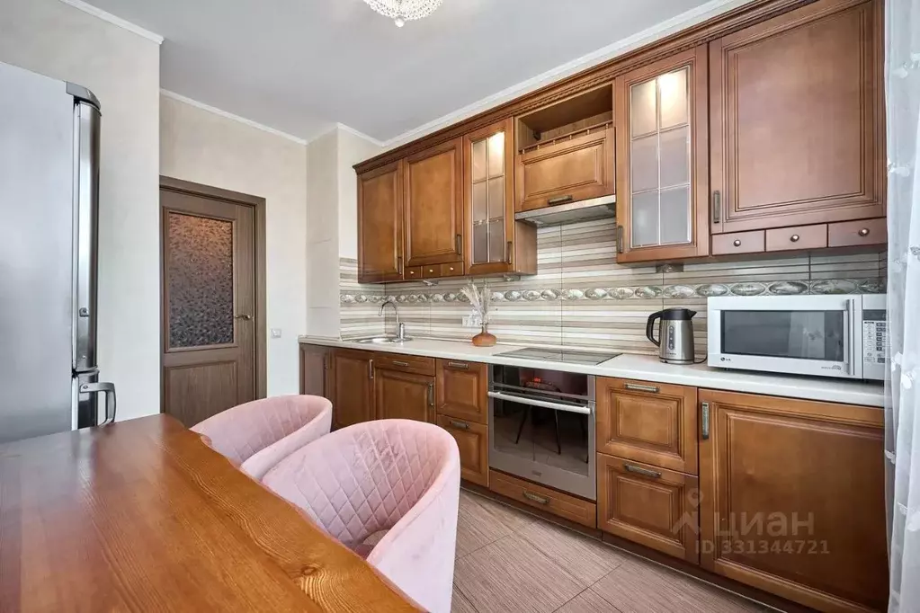 3-к кв. Москва ул. Лобачевского, 4к1 (72.2 м) - Фото 2