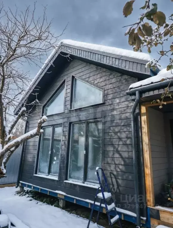 Дом в Тульская область, Тула городской округ, Дорожник СНТ 52 (100 м) - Фото 1