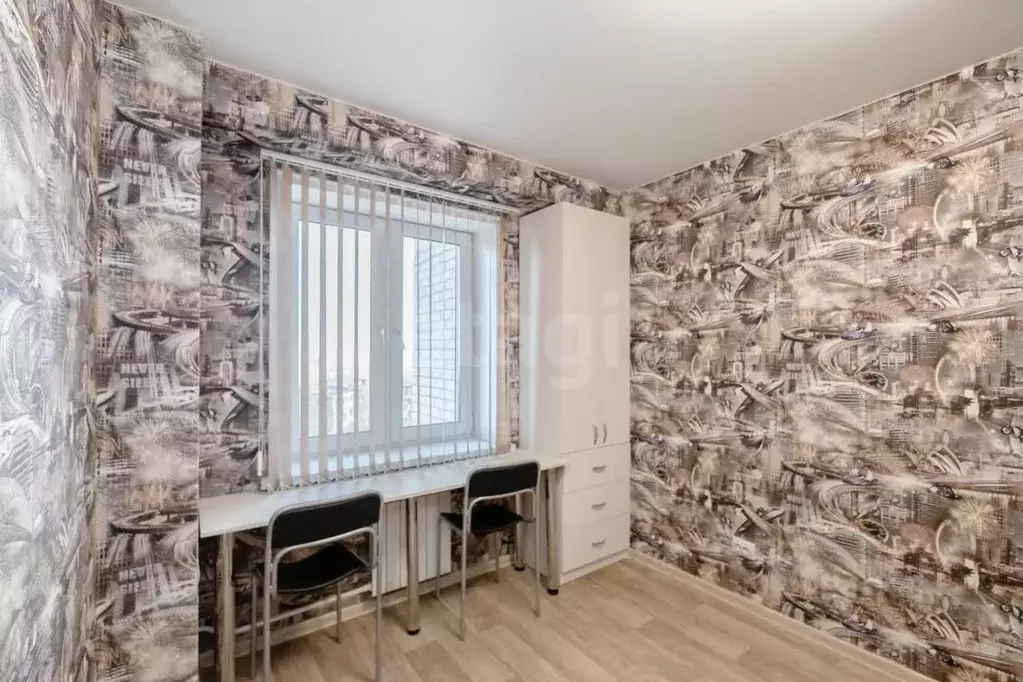 3-к кв. Свердловская область, Екатеринбург ул. Дорожная, 15 (60.0 м) - Фото 1