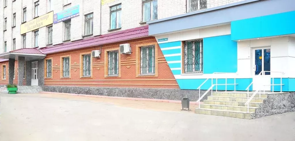 Помещение свободного назначения в Алтайский край, Рубцовск просп. ... - Фото 1