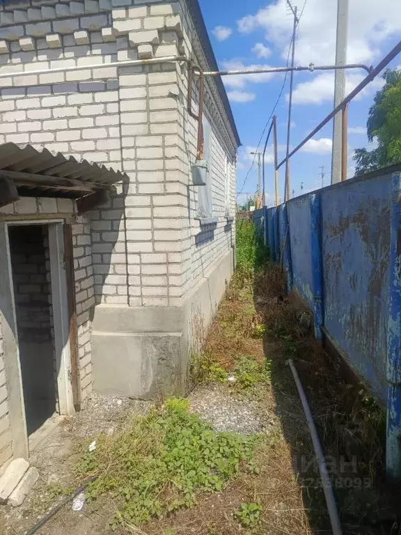 Дом в Карачаево-Черкесия, Прикубанский район, с. Ильичевское ул. ... - Фото 2