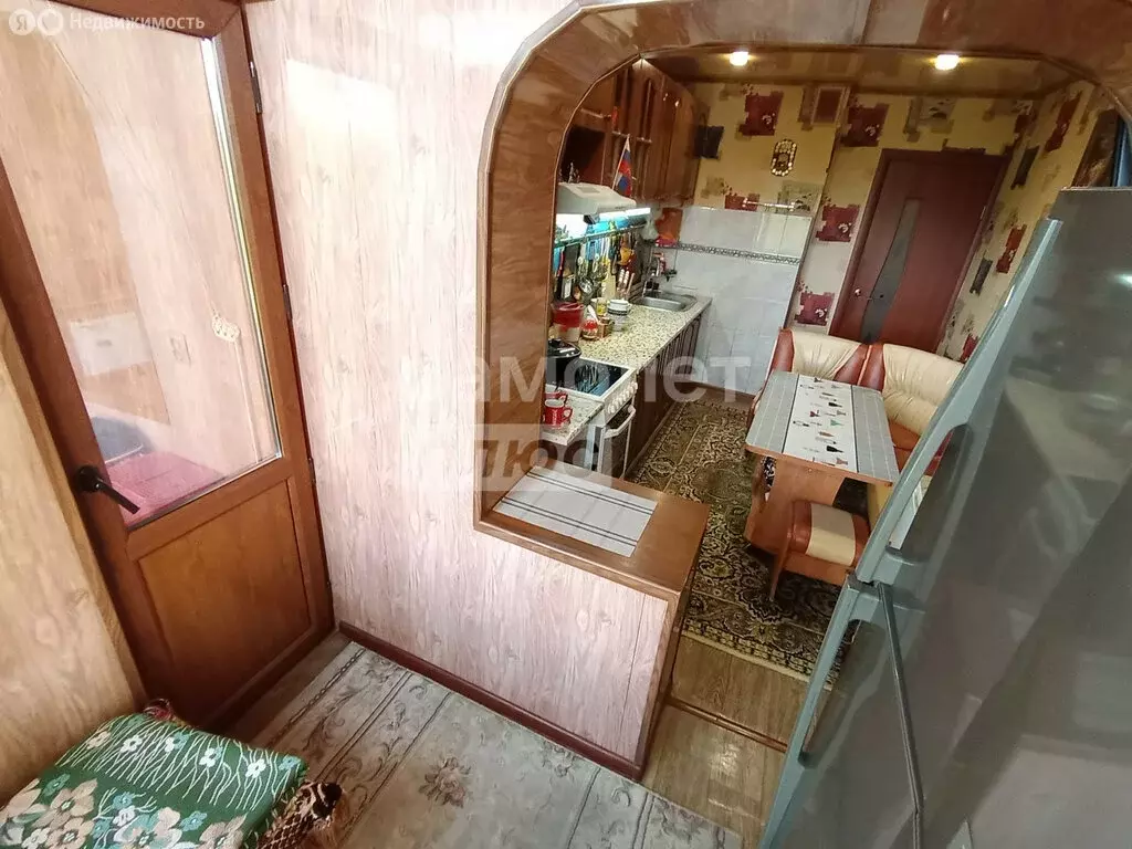 2-комнатная квартира: Петропавловск-Камчатский, улица Карбышева, 7 ... - Фото 0