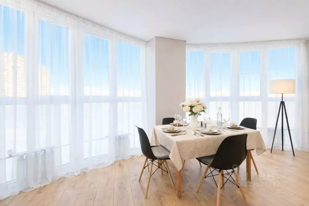 3-к кв. Волгоградская область, Волгоград бул. 30-летия Победы, 15А ... - Фото 1