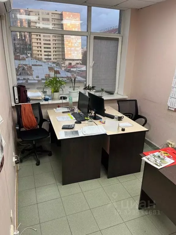 Офис в Свердловская область, Екатеринбург ул. 8 Марта, 12А (58 м) - Фото 2