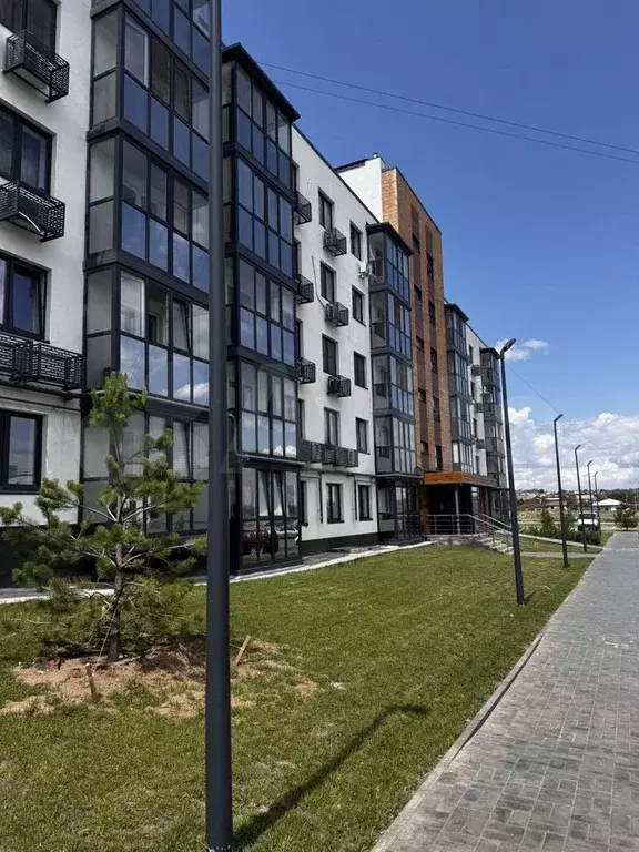 2-к. квартира, 55 м, 2/5 эт. - Фото 0