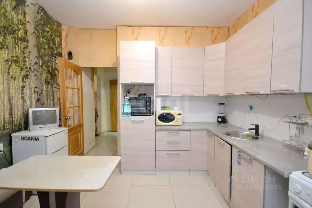 3-к кв. Саха (Якутия), Якутск ул. Курнатовского, 1/4 (82.5 м) - Фото 1