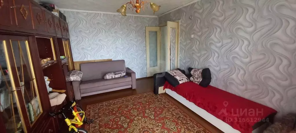 3-к кв. Кемеровская область, Новокузнецк ул. Челюскина, 44 (57.6 м) - Фото 1