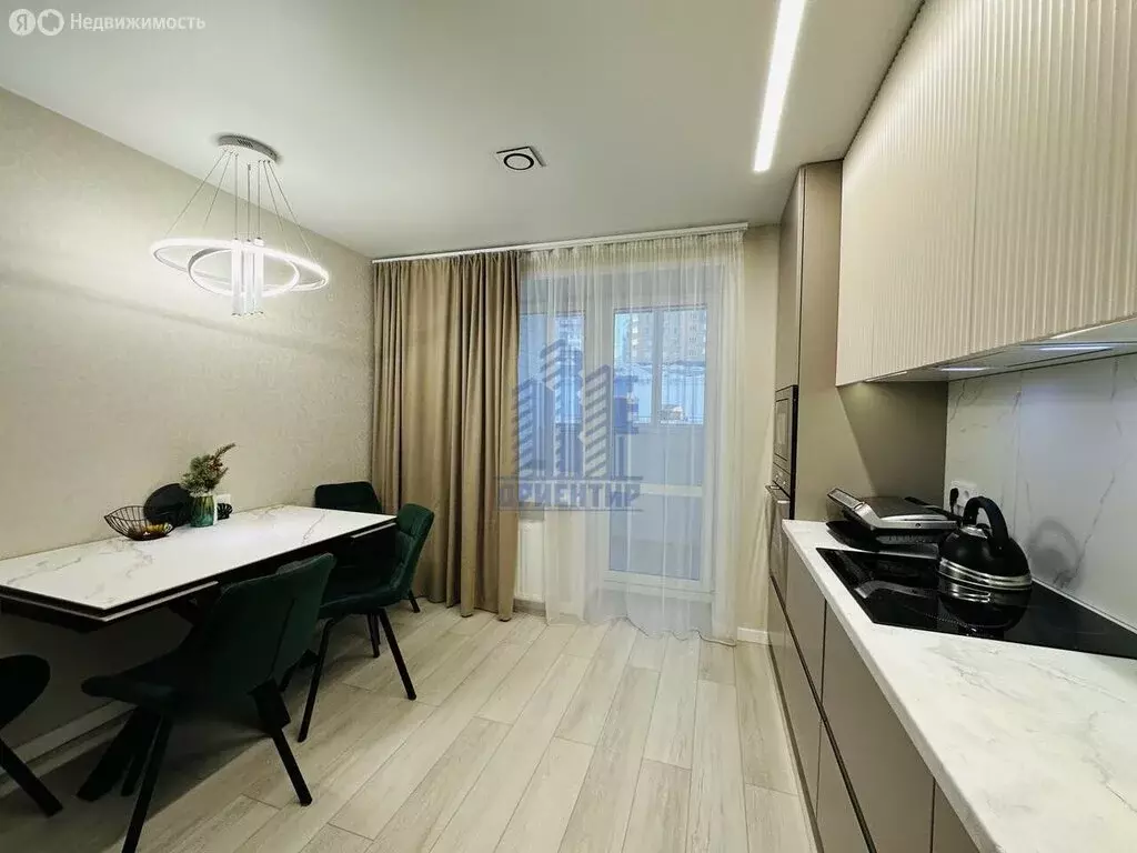 3-комнатная квартира: Чебоксары, улица Василия Алендея, 3 (80.9 м) - Фото 2