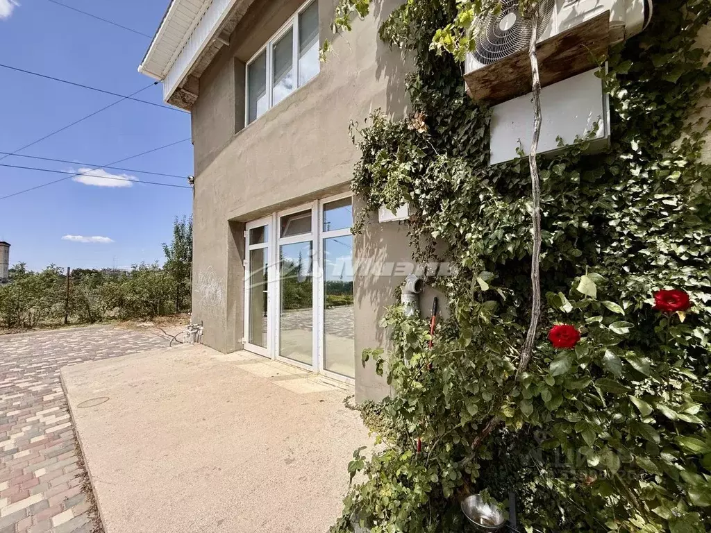 Дом в Крым, Симферопольский район, Молодежное пгт ул. Школьная (80 м) - Фото 1