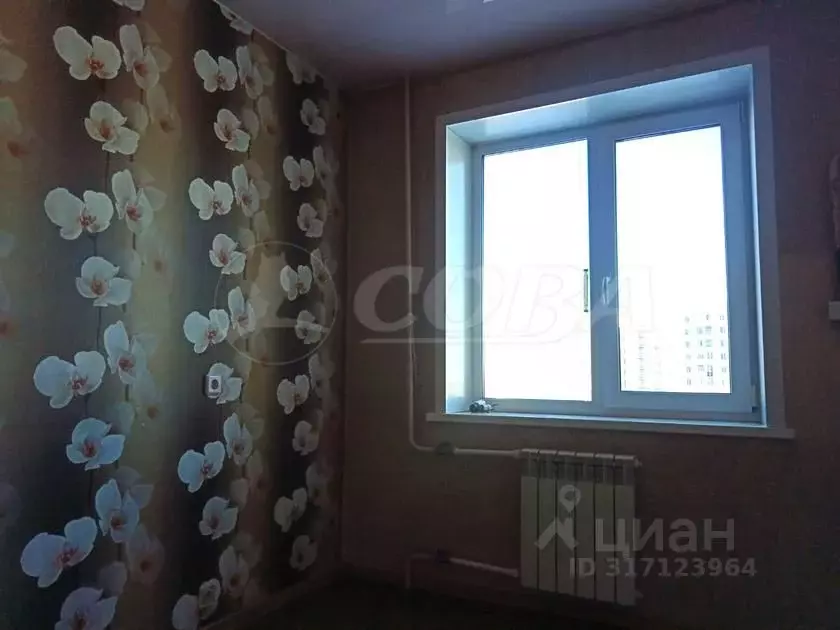3-к кв. Курганская область, Курган Заозерный жилрайон, 6-й мкр, 6 ... - Фото 1