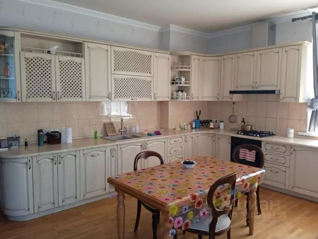 Дом в Ставропольский край, Ставрополь ул. 8 Марта, 138 (380 м) - Фото 2