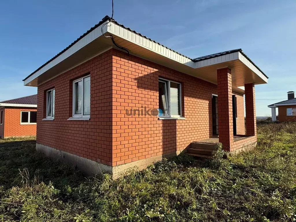 Дом в Башкортостан, Иглинский район, Акбердинский сельсовет, д. ... - Фото 2