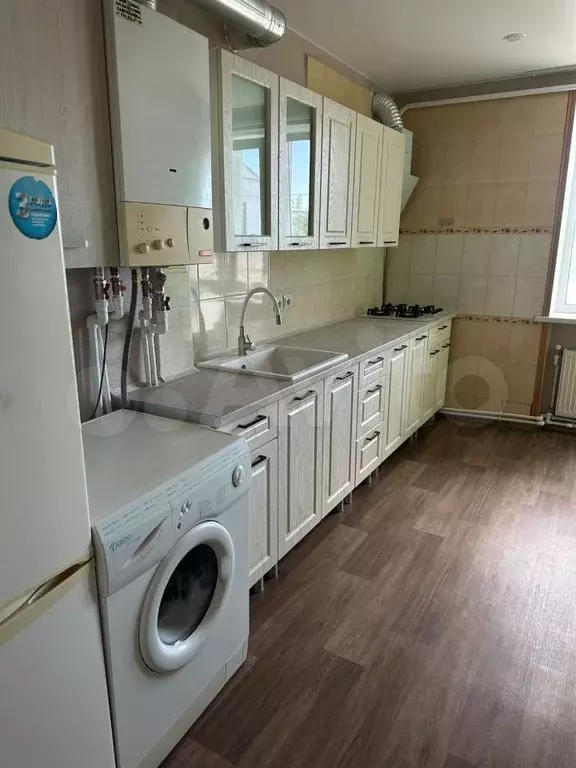 1-к. квартира, 43 м, 2/6 эт. - Фото 0