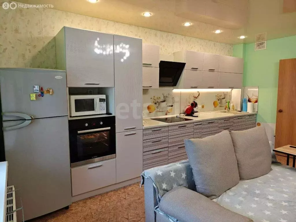 2-комнатная квартира: Пермь, улица Крылова, 15А (60.1 м) - Фото 1