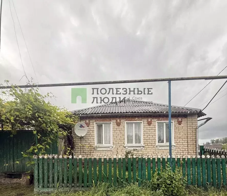 Дом в Белгородская область, Яковлевский муниципальный округ, Томаровка ... - Фото 1