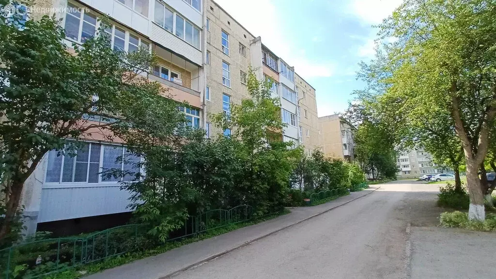 2-комнатная квартира: Сухой Лог, улица Белинского, 22 (51.3 м) - Фото 0