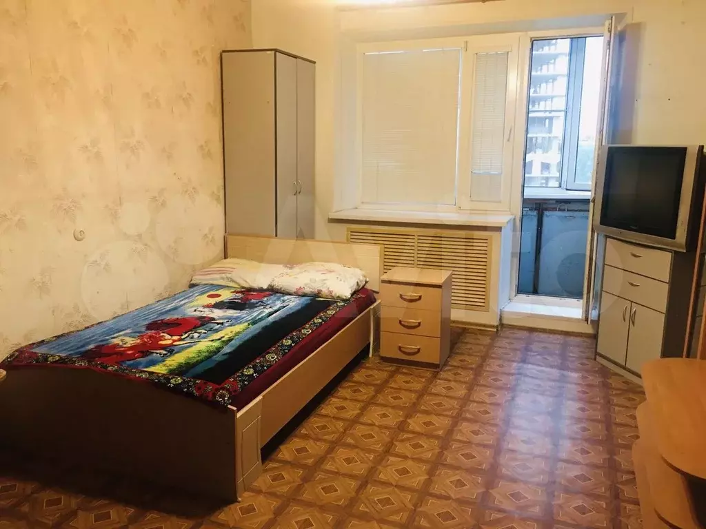 1-к. квартира, 40 м, 6/9 эт. - Фото 1