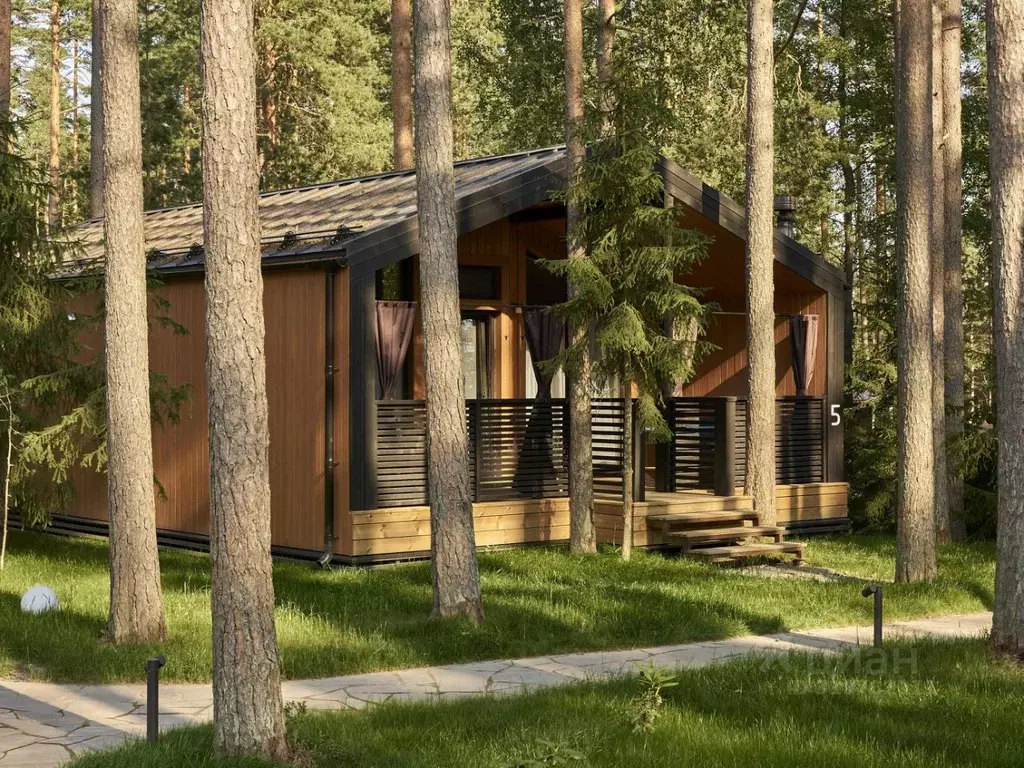 Дом в Ленинградская область, Выборгский район, Полянское с/пос, пос. ... - Фото 1