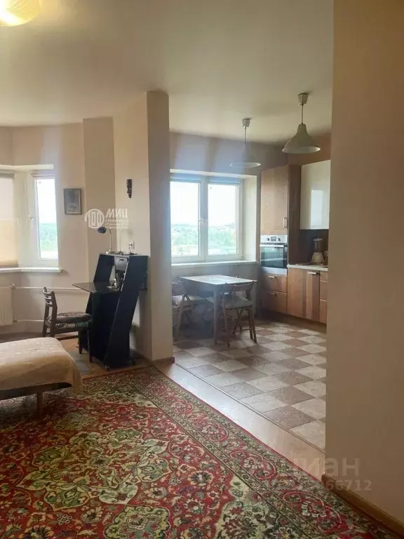 Квартира, 3 комнаты, 77.9 м - Фото 0