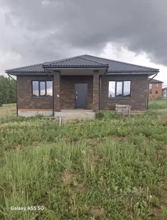 Дом в Татарстан, Арск муниципальное образование, с. Большие Верези ул. ... - Фото 1