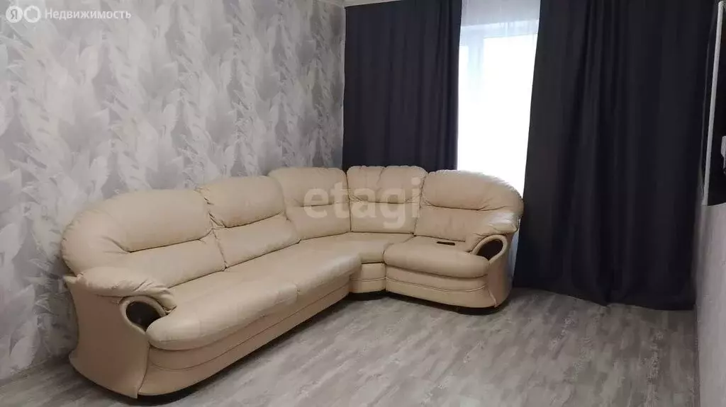 4-комнатная квартира: село Шепси, Садовая улица, 3 (75.2 м) - Фото 1
