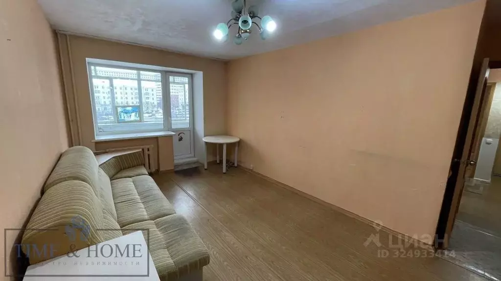 2-к кв. Свердловская область, Екатеринбург ул. Кузнецова, 14 (45.6 м) - Фото 1