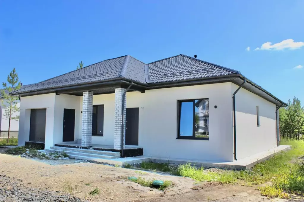 Дом в Свердловская область, Белоярский муниципальный округ, пос. ... - Фото 1