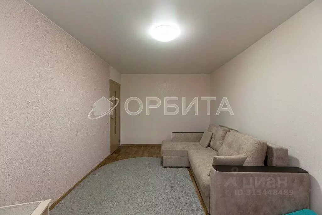 2-к кв. Тюменская область, Тюмень ул. Белинского, 3 (44.0 м) - Фото 1