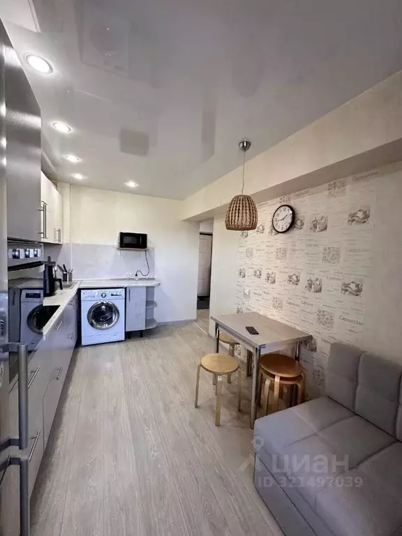 1-к кв. Иркутская область, Иркутск Сарафановская ул., 71 (39.0 м) - Фото 1