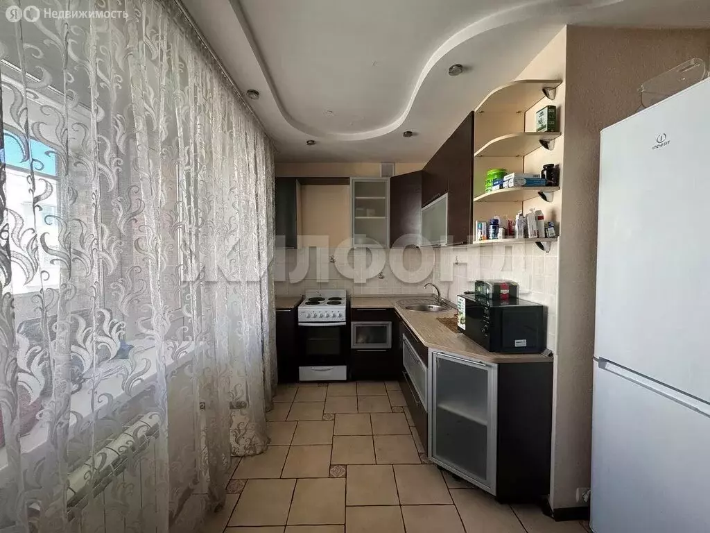 2-комнатная квартира: Абакан, улица Крылова, 112 (60.7 м) - Фото 2