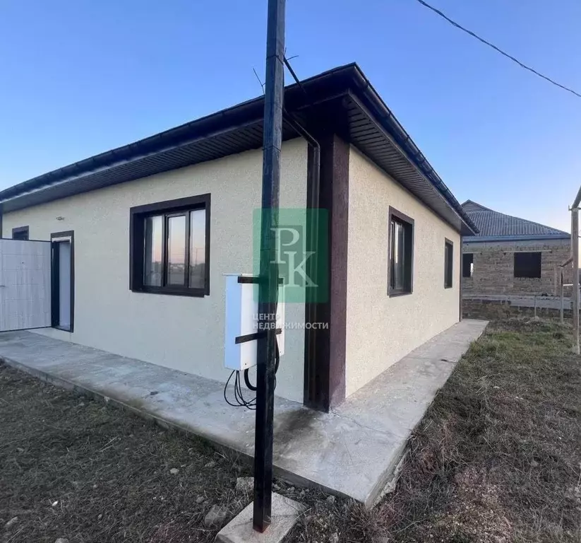 Дом в Севастополь с. Вишневое, ул. Мира, 20 (92 м) - Фото 0