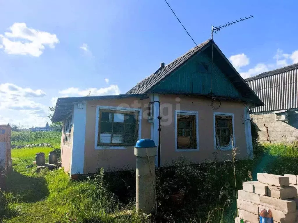 Дом в Белгородская область, Валуйки ул. Свободы, 195 (20 м) - Фото 0