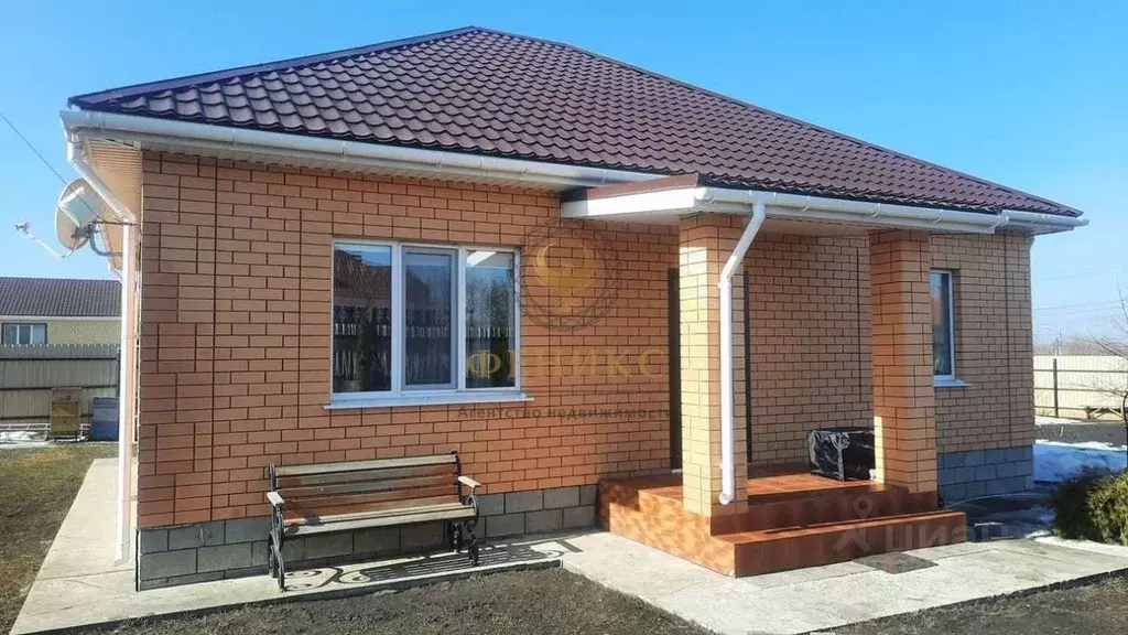 Дом в Белгородская область, Белгород ул. Имени Героя Советского Союза ... - Фото 0