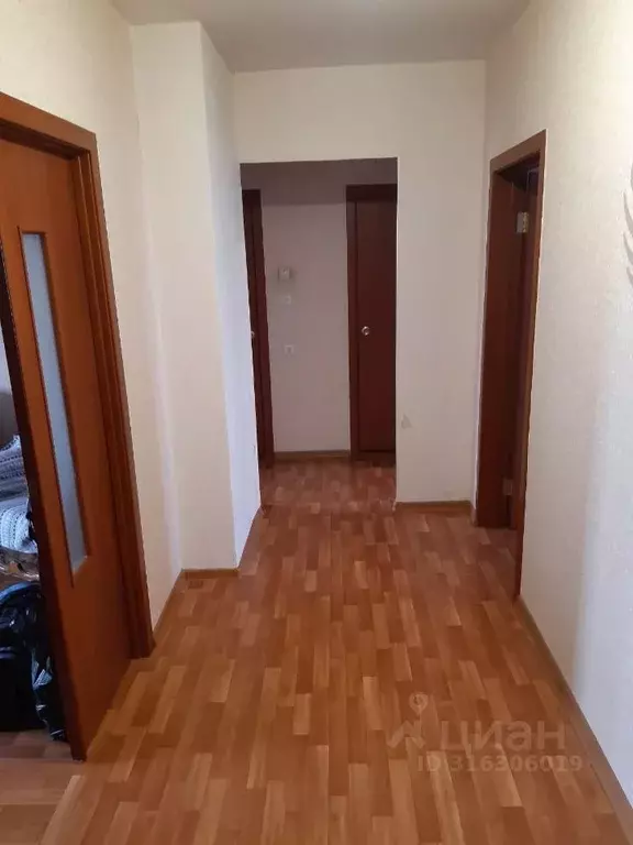 3-к кв. Челябинская область, Челябинск ул. Хохрякова, 40 (72.7 м) - Фото 1