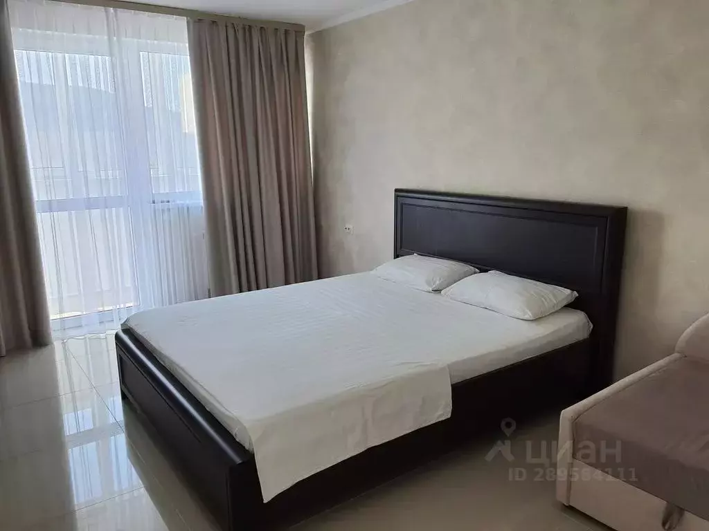 Дом в Крым, Алушта ул. Сергеева-Ценского, 17 (45 м) - Фото 1