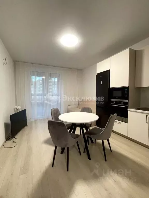 1-к кв. Тюменская область, Тюмень ул. Московский Тракт, 83к6 (45.4 м) - Фото 1