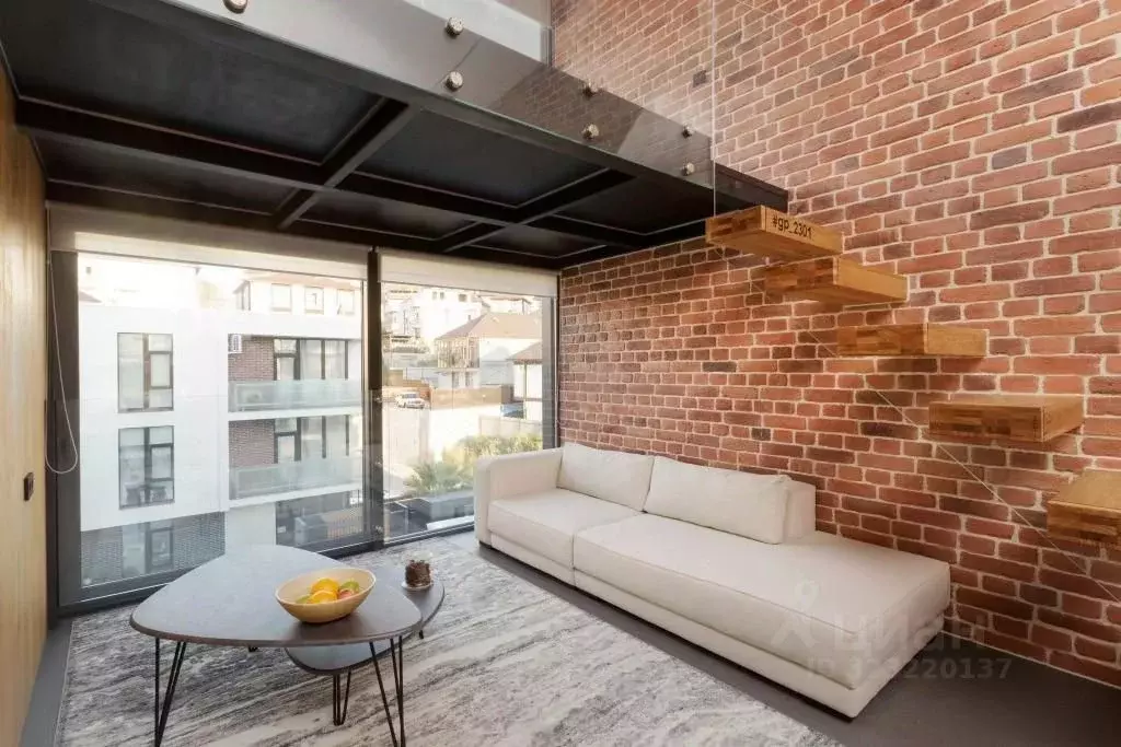 1-к кв. Краснодарский край, Сочи Молодогвардейская ул., 2/98 (58.0 м) - Фото 1