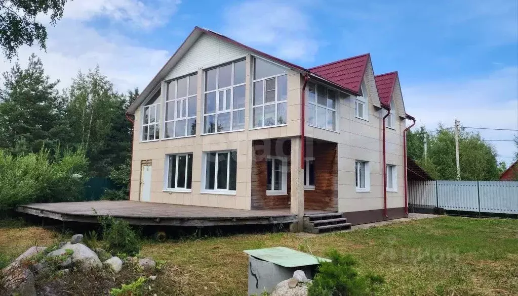 Дом в Ленинградская область, Кировский район, Синявинское городское ... - Фото 0