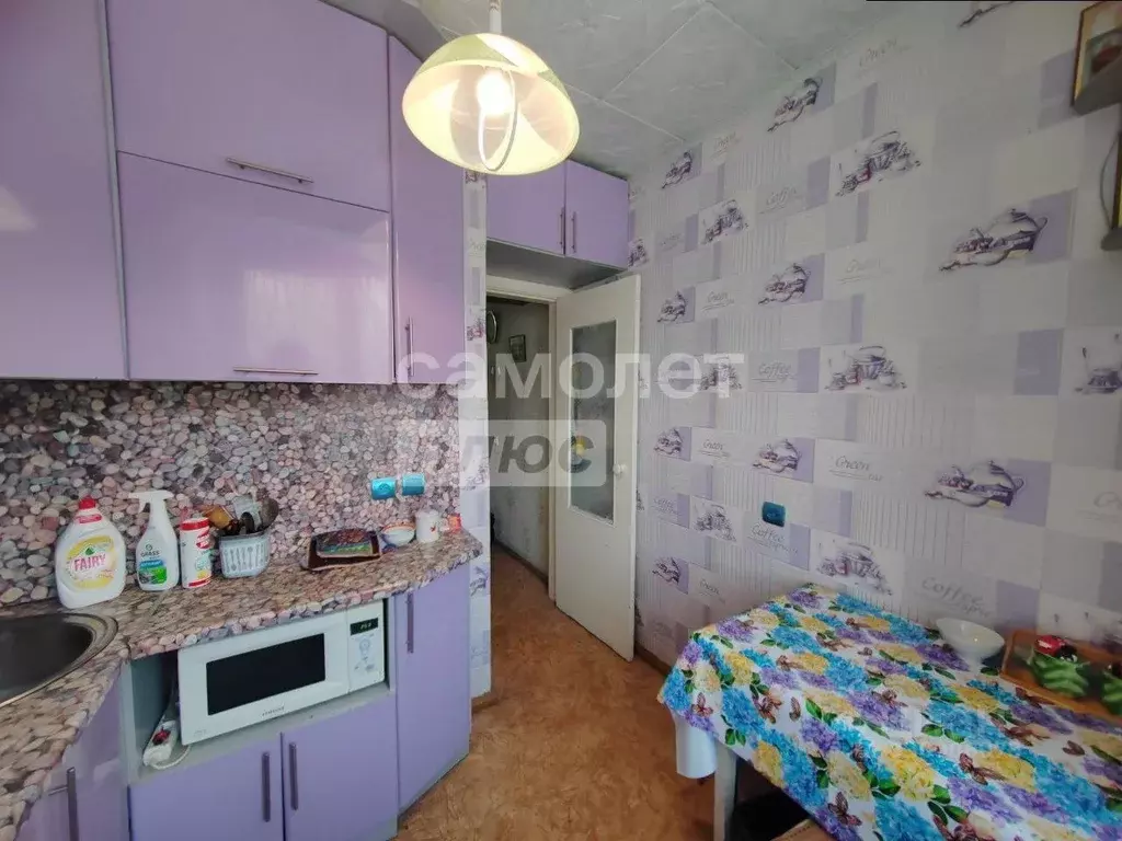 2-к кв. Нижегородская область, Бор ул. Победы, 12 (46.8 м) - Фото 1