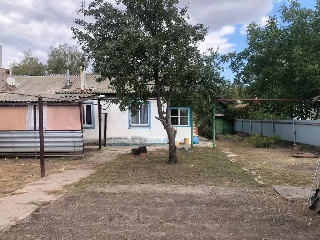 Дом в Саратовская область, Энгельсский район, Новопушкинское ... - Фото 2