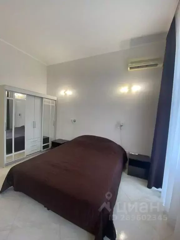 Студия Крым, Керчь ул. Театральная, 26 (28.0 м) - Фото 2