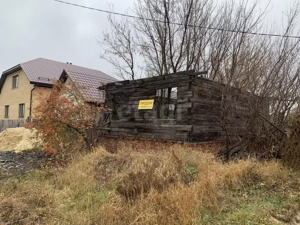 Участок в Саратовская область, Балашов Малая Революционная ул., 83 ... - Фото 0