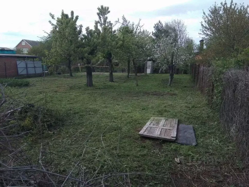 Участок в Ростовская область, Батайск Труд ДНТ, 4-я линия (5.0 сот.) - Фото 1