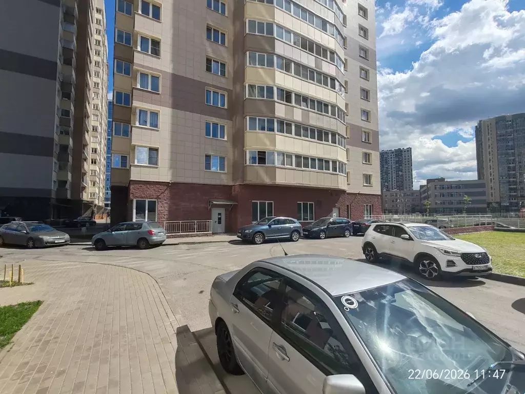 Торговая площадь в Санкт-Петербург пос. Парголово, Заречная ул., 13к2 ... - Фото 1