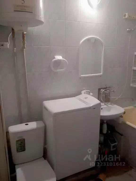 1-к кв. Крым, Симферополь ул. 60 лет Октября, 19 (35.0 м) - Фото 2