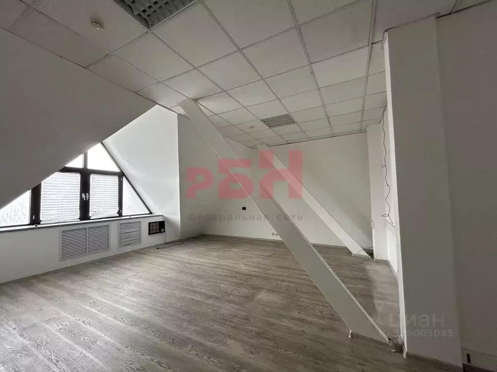 Офис в Тюменская область, Тюмень ул. Герцена, 103 (40 м) - Фото 1