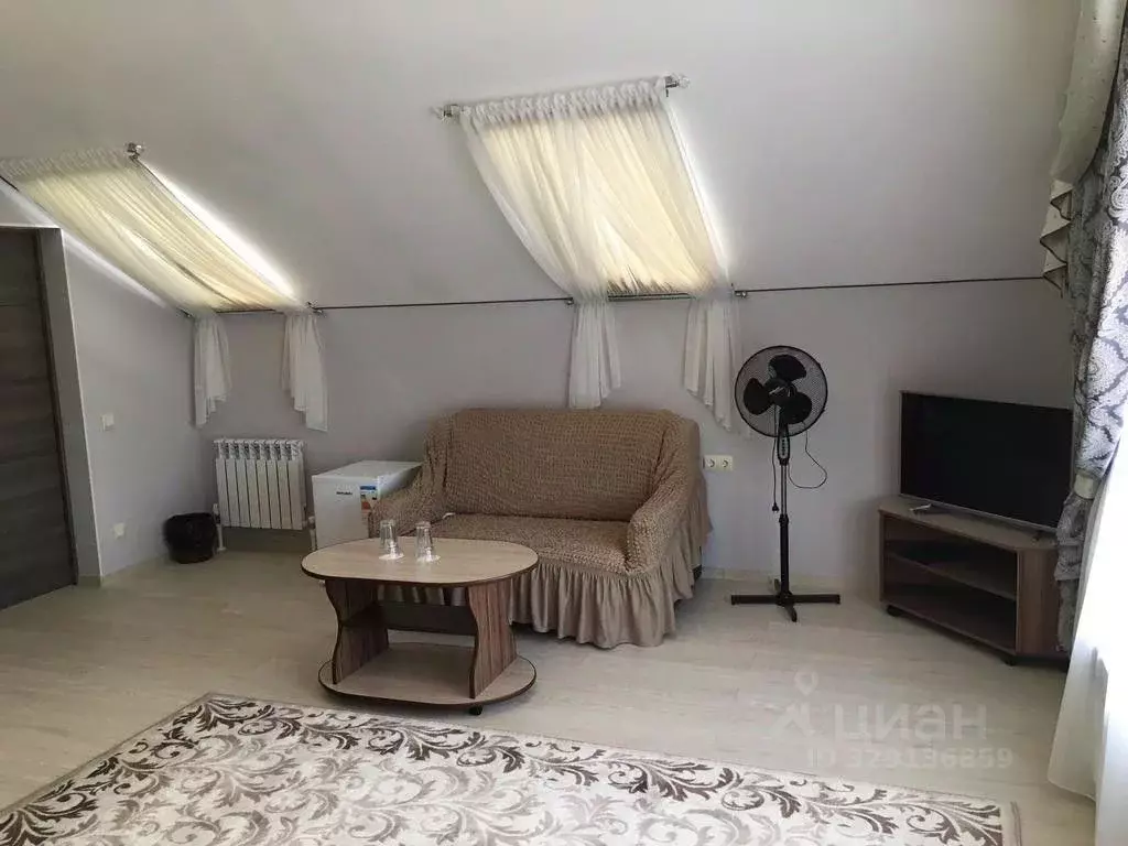 Комната Вологодская область, Устюжна пер. Богатырева, 31 (35.0 м) - Фото 2