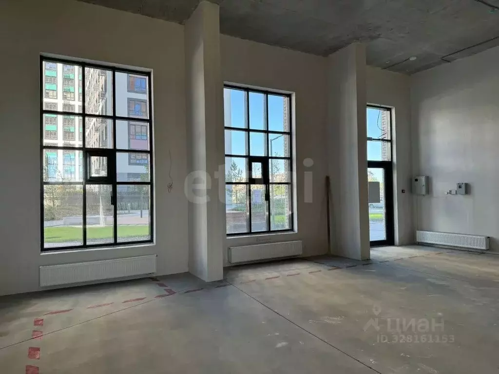 Помещение свободного назначения в Тюменская область, Тюмень ул. ... - Фото 1