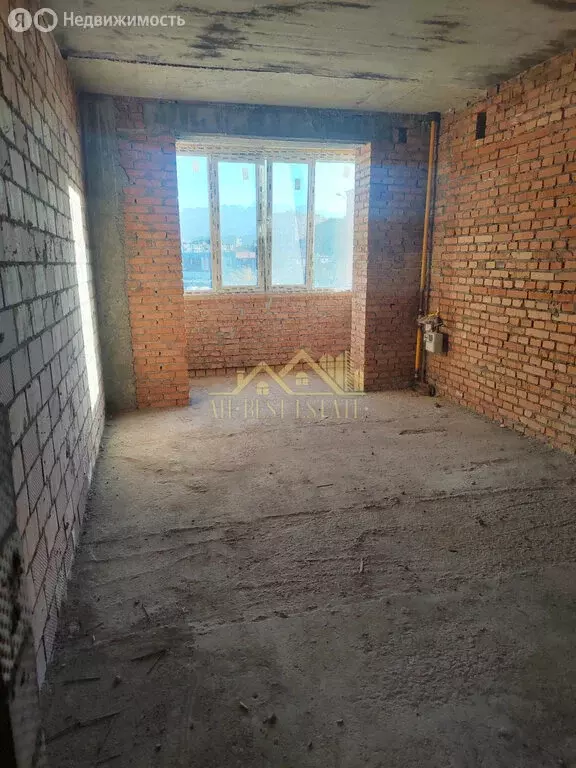 2-комнатная квартира: Владикавказ, улица Курсантов-Кировцев, 29 (67.2 ... - Фото 1