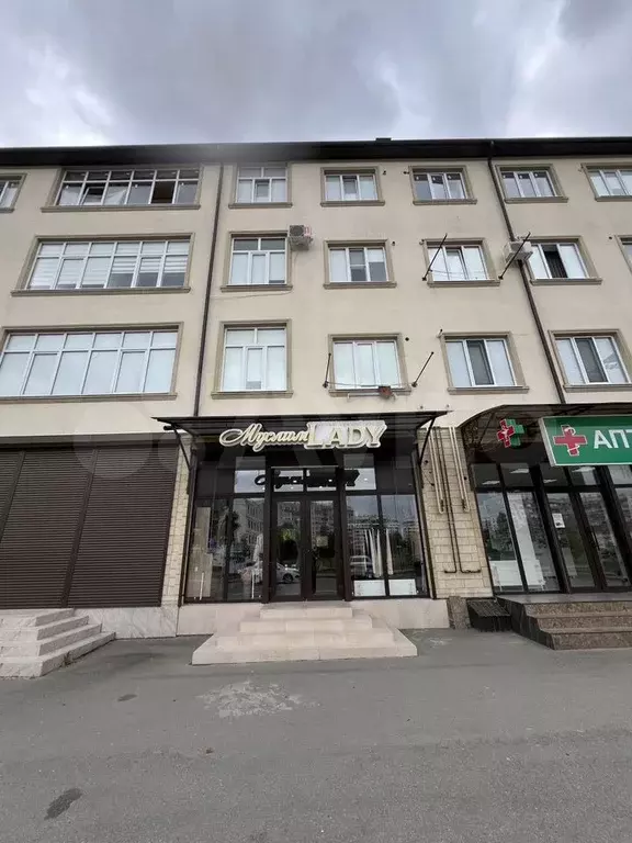 Продам торговое помещение, 36.2 м - Фото 1